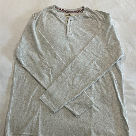 The Normal Brand 3 button Puremeso Everyday Henley in stone. Size Large - Picture 1 of 2